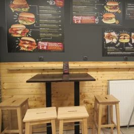 Pesti Pipi - Nyugati Budapest - Belső