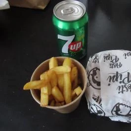 Pesti Pipi - Nyugati Budapest - Egyéb