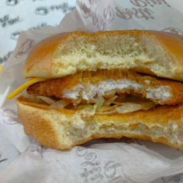 Pesti Pipi - Vác Vác - Étel/ital