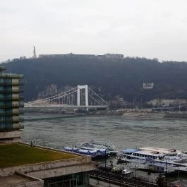 Pesti Vigadó Budapest - Egyéb