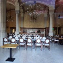 Pesti Vigadó Étterem & Kávézó Budapest - Belső