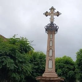 Pestiskereszt , Szentendre - Külső kép