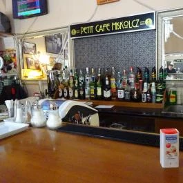 Petit Cafe Miskolcz, Miskolc - Belső
