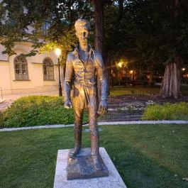 Petőfi Sándor szobra - Károlyi-kert Budapest - Külső kép