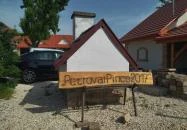 Petrovai Pince Monor
