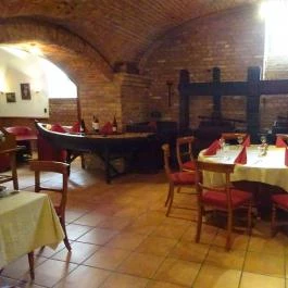 Pezsgőház Étterem Pécs - Belső