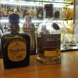 Bar Pharma Budapest - Étel/ital