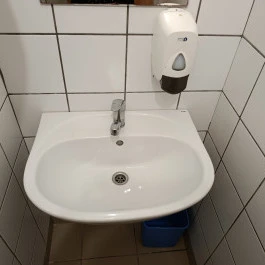 Piac Presszó, Miskolc - Mosdó