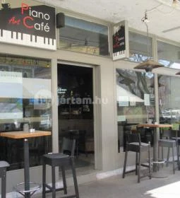 Piano Art Café