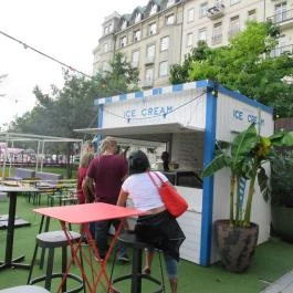 Piazza Budapest Budapest - Belső