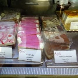 Piazza di Francesco Kávéház-Cukrászda Budapest - Belső