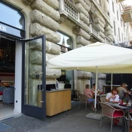 Pick Deli & Gourmet Budapest - Külső kép