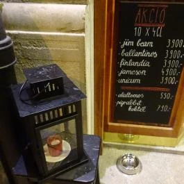 Pigrabbit Cafe & Pub Budapest - Külső kép