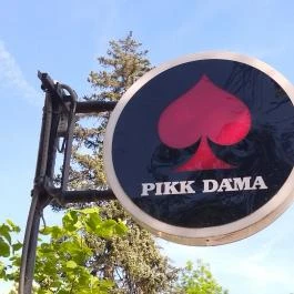Pikk Dáma Söröző Budapest - Külső kép
