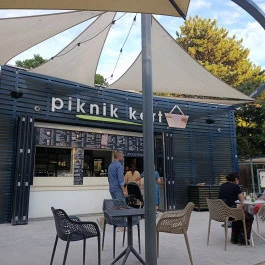 Piknik Kert, Budapest - Külső kép