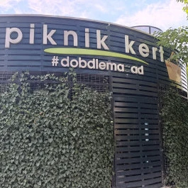 Piknik Kert, Budapest - Külső kép