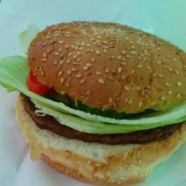 Pikoló Vendéglő Bakonybél - Étel/ital