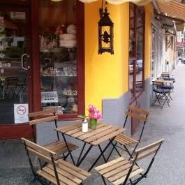 Pillók Cukrászda, Budapest - Külső kép