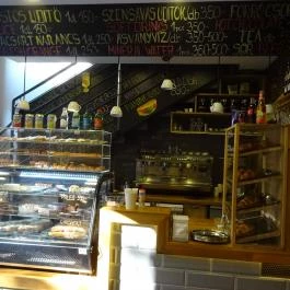 Pilot Cafe - Andrássy út Budapest - Belső