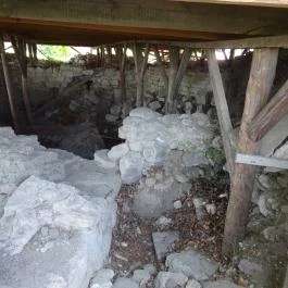 Pince - Aba Sámuel Sírhelye, Abasár - 