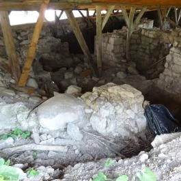 Pince - Aba Sámuel Sírhelye, Abasár - 