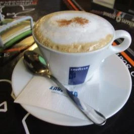 Pingvin Pub, Budapest - Étel/ital