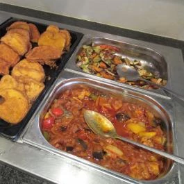 Pinot Noir Étterem, Egerszalók - Étel/ital