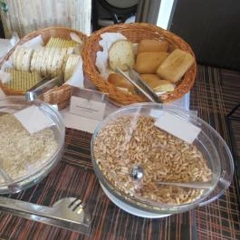 Pinot Noir Étterem, Egerszalók - Étel/ital