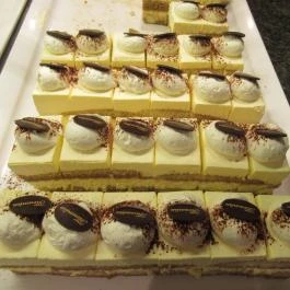 Pinot Noir Étterem, Egerszalók - Étel/ital