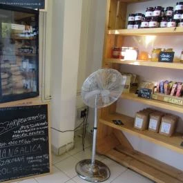 Pipacs Pékség - Bécsi út Budapest - Belső