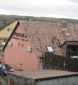 Piroska Étterem