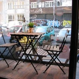 Pista Bá', Budapest - Belső