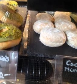 Pisztácia Kávézó