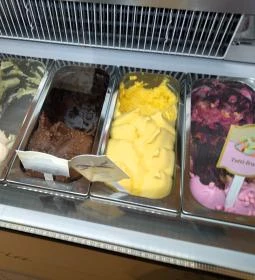 Pisztácia Kávézó