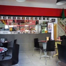 Pit Stop Cafe & Bar Budapest - Belső