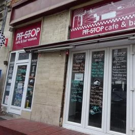 Pit Stop Cafe & Bar Budapest - Külső kép