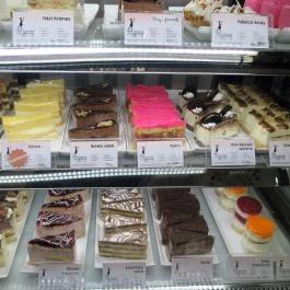 Pitypang Cukrászda Budapest - Étel/ital