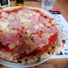 Pizza Dellarosso Budapest - Étel/ital