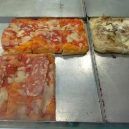 Pizza Foriù Budapest - Étel/ital