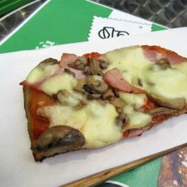 Pizza Foriù Budapest - Étel/ital