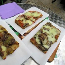 Pizza Foriù Budapest - Étel/ital