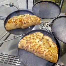 Pizza Forte - Corvin Plaza Budapest - Étel/ital