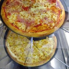 Pizza Forte - Duna Plaza Budapest - Étel/ital