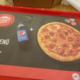 Pizza Hut - Arany János utca Budapest - Belső