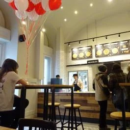 Pizza Hut - Arany János utca Budapest - Belső