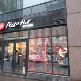 Pizza Hut Express - Astoria Budapest - Külső kép