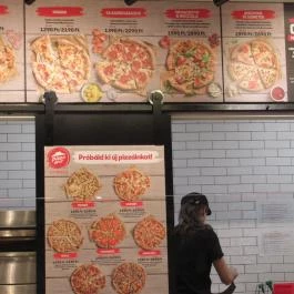 Pizza Hut Express - Astoria Budapest - Belső