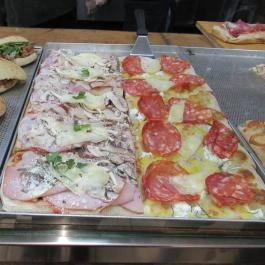 Pizza, Kávé, Világbéke, Miskolc - Étel/ital