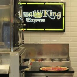 Pizza King Express - WestEnd City Center Budapest - Belső