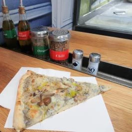 Pizza Me - Deák tér Budapest - Belső